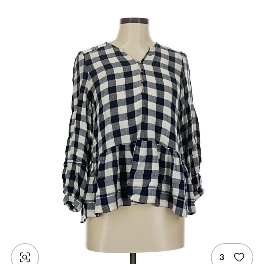 American Eagle‎ plaid cottagecore button up ruffled top